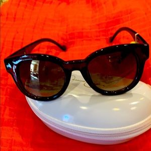 New Jessica Simpson sunglasses